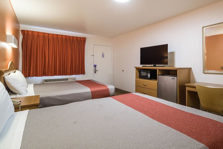 Motel 6 Concord CA