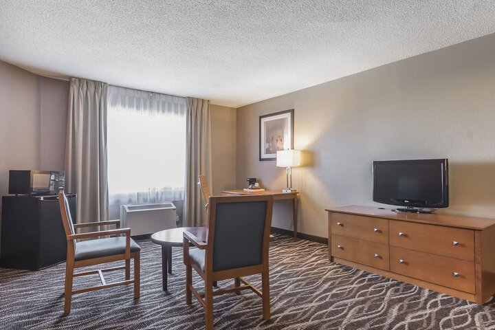 Room 20 of 32