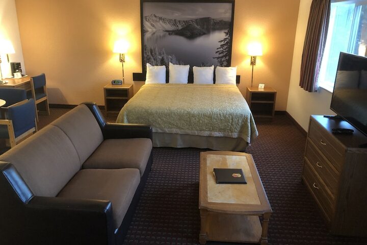 Room 48 of 68