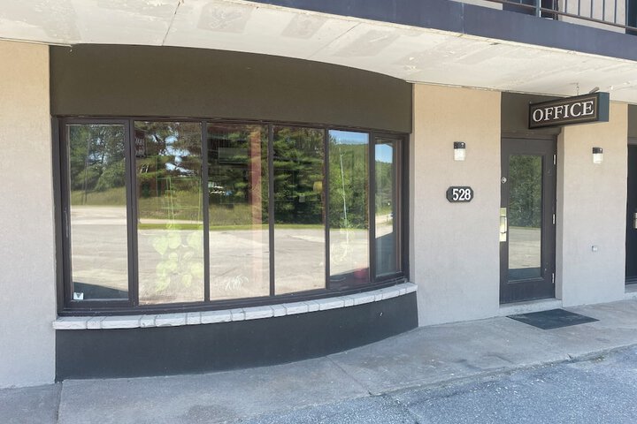 Hotel 4 of 41