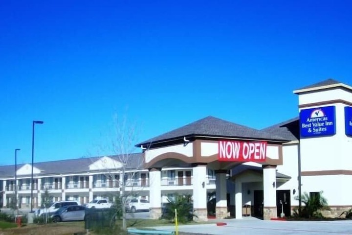 Hotel 2 of 32