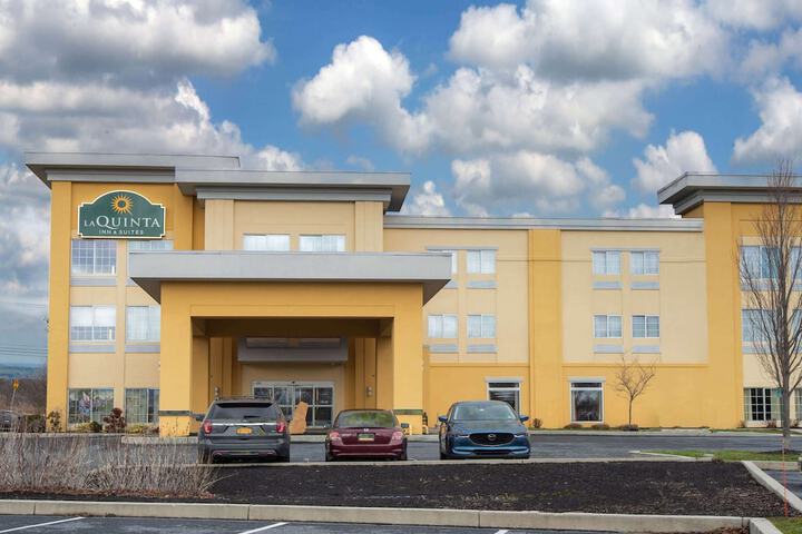 Hotel 2 of 37