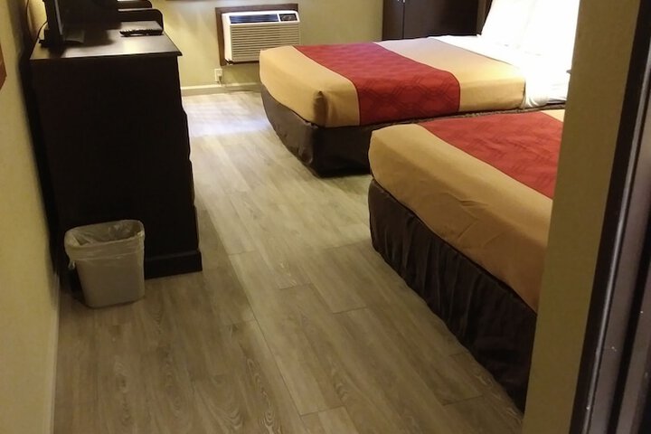 Room 35 of 42