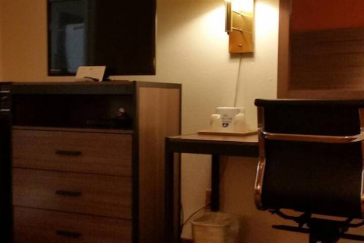 Room 26 of 39