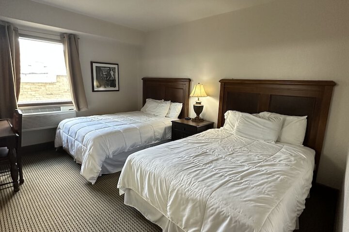 Room 20 of 32