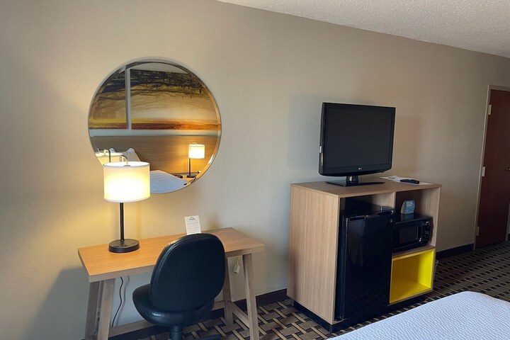 Room 36 of 52