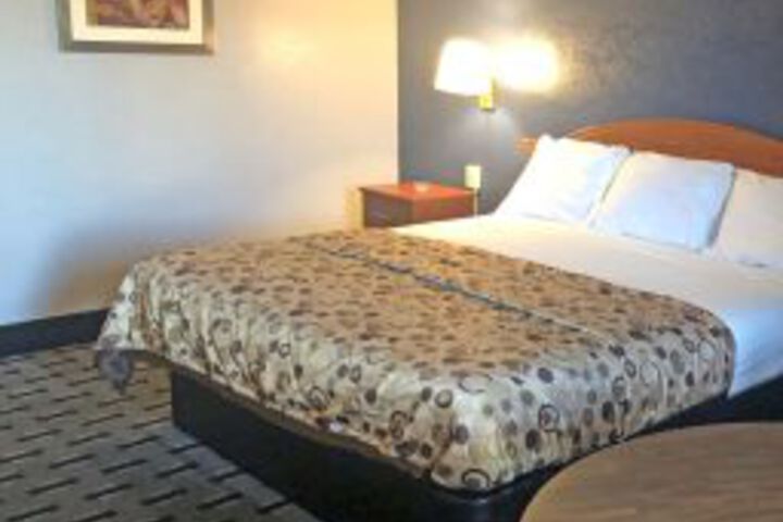 Scottish Inns Henderson