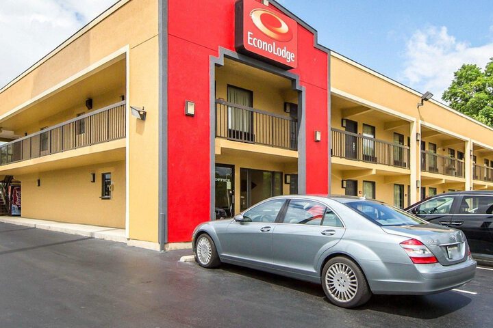 Hotel 4 of 20