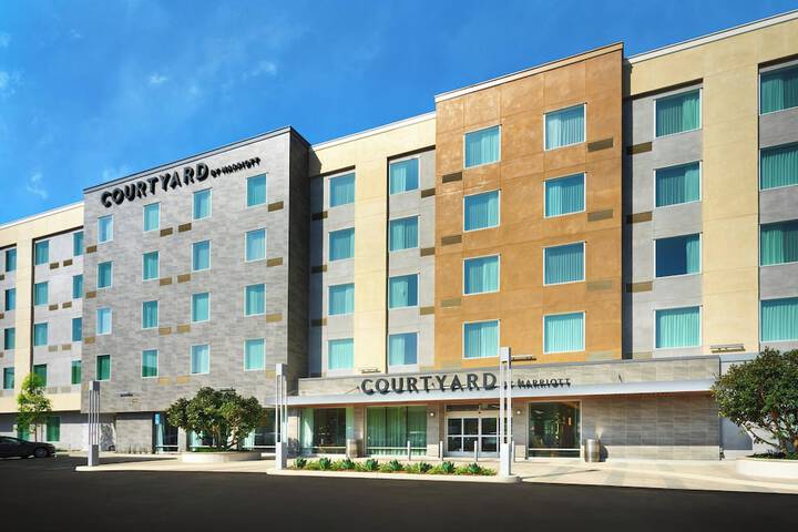 Hotel 3 of 36