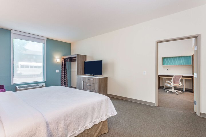 Room 20 of 38