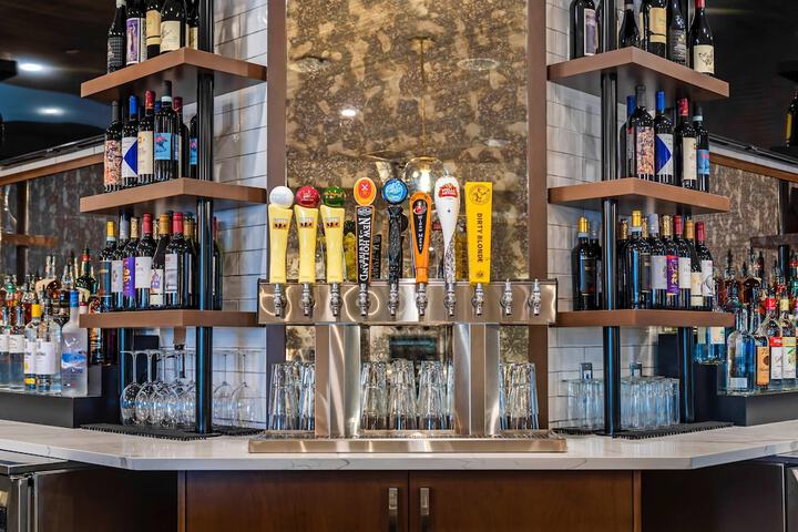 Cambria Hotel Shelby Township - Detroit Utica