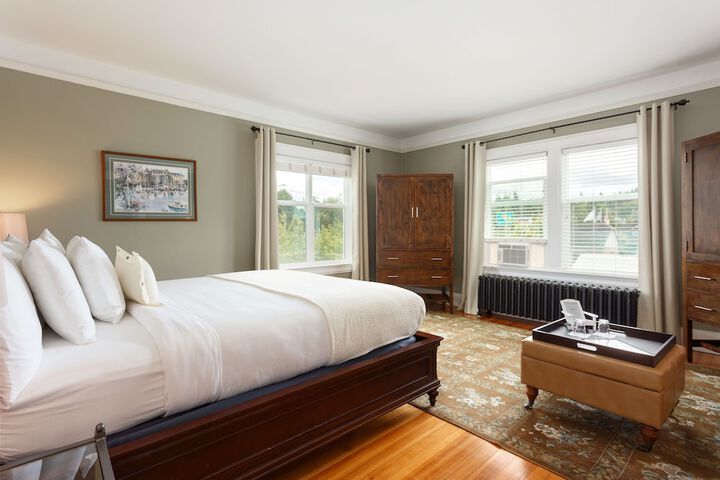 Room 22 of 60