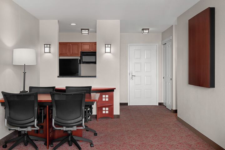 Room 22 of 33