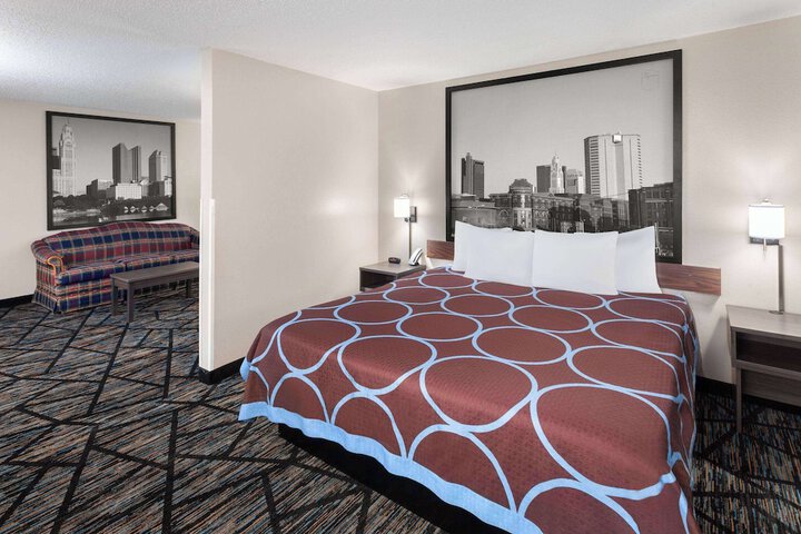 Room 18 of 26