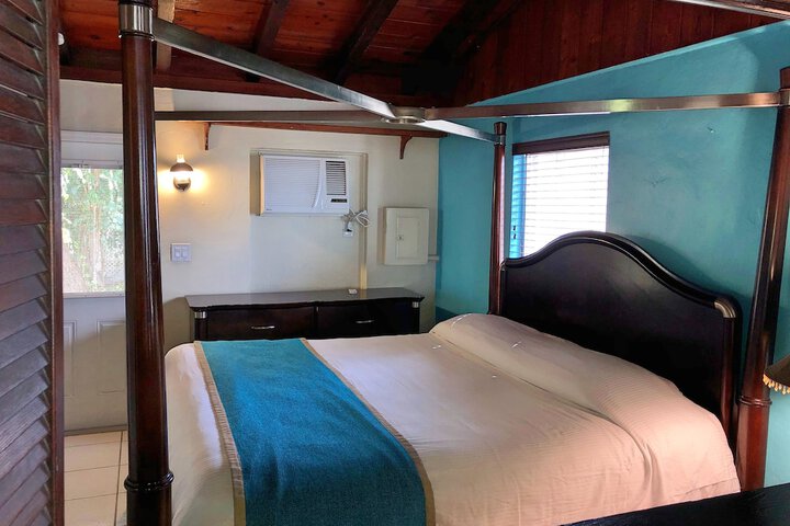 Room 57 of 124
