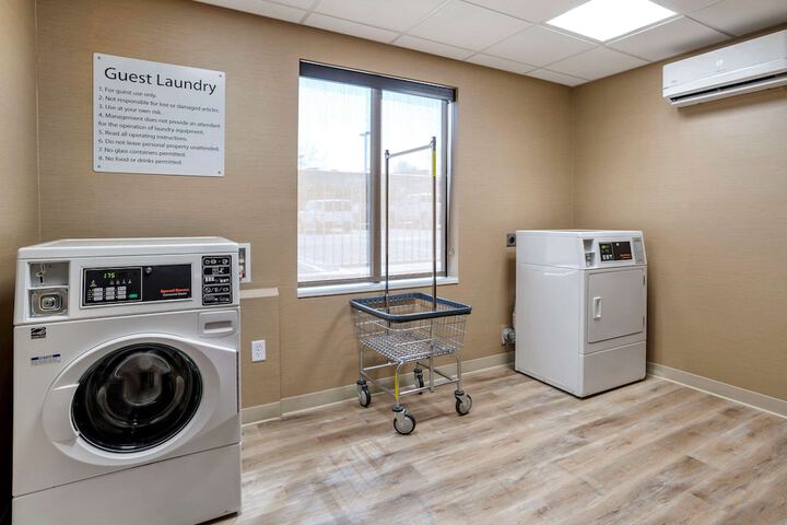 Comfort Inn & Suites Harrisonburg