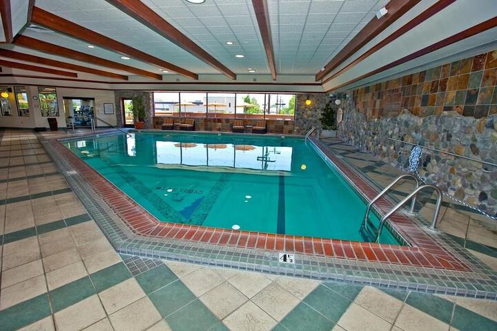 Pool 4 of 47