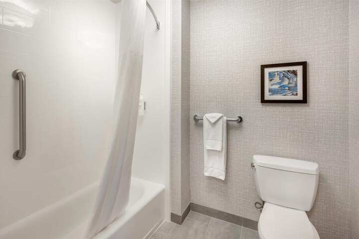 Hampton Inn & Suites Coeur d Alene