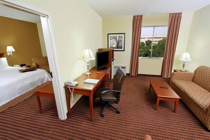 Room 22 of 49