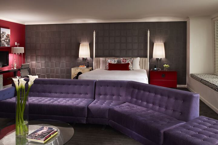 Room 9 of 60