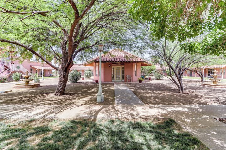 Arizona Desert Vacation Rental w / Pool Access!