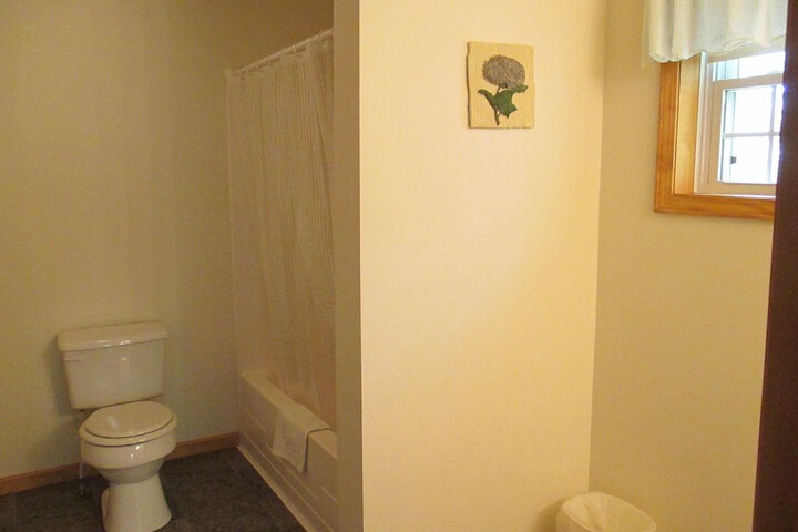 Room 46 of 91