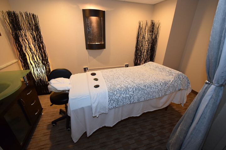 Heavenly Village Condos - Grand Residence