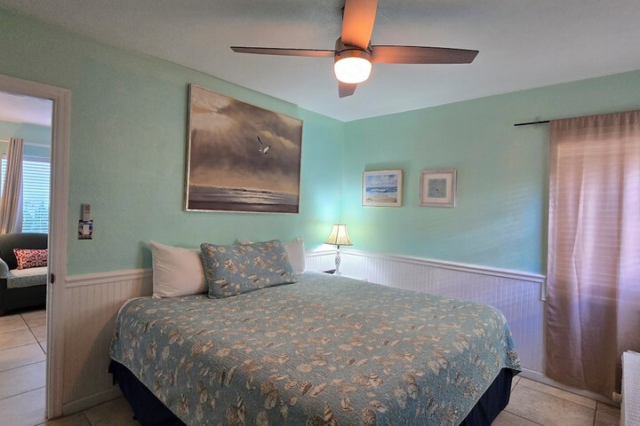 Room 27 of 63