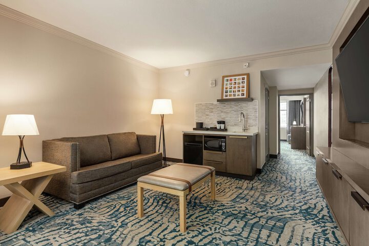 Room 56 of 108