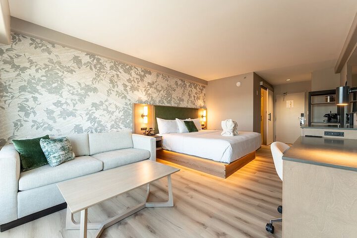 Park Town Hotel