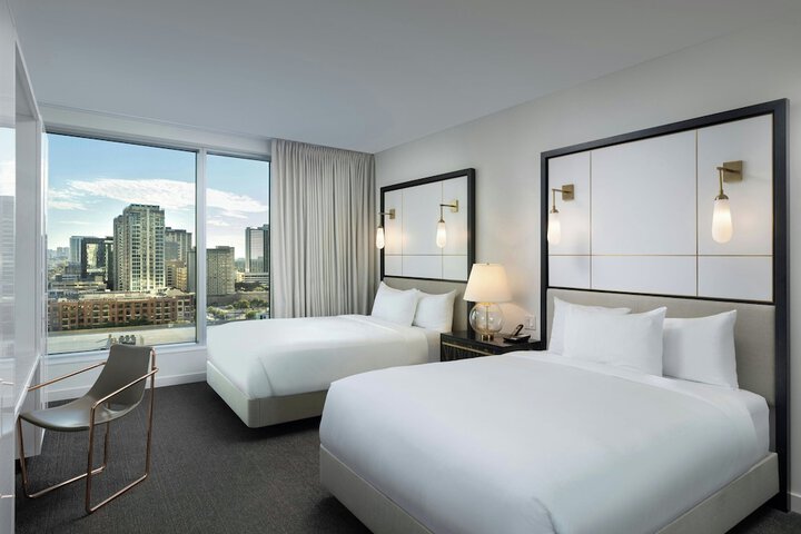 The Laura Hotel Houston Downtown, Autograph Collection