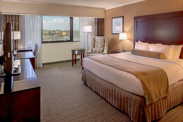Crowne Plaza St. Louis Airport by IHG
