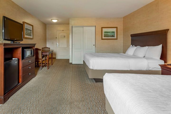 Room 18 of 50