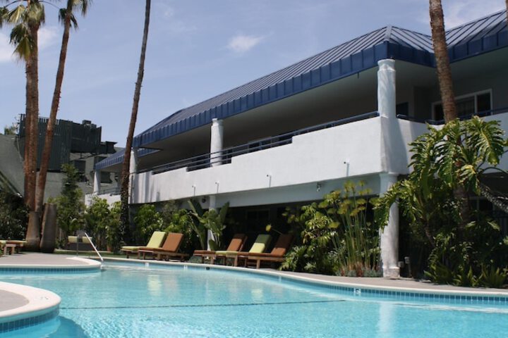 Hotel Current