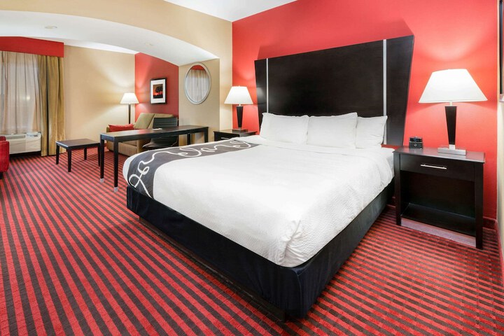Room 21 of 31