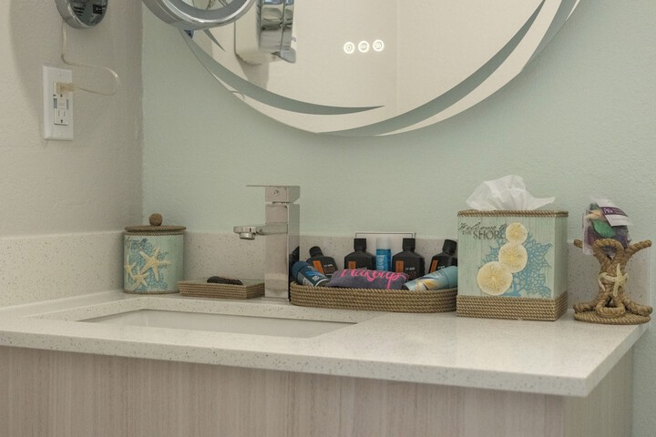 Ocean Sands Beach Boutique Inn - Stay at the Beach