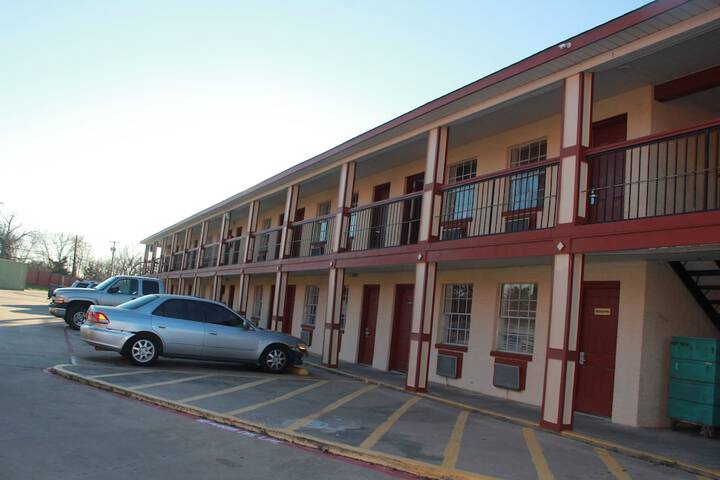 Hotel 4 of 44