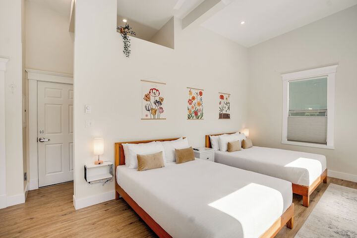 Stirling All Suites Hotel