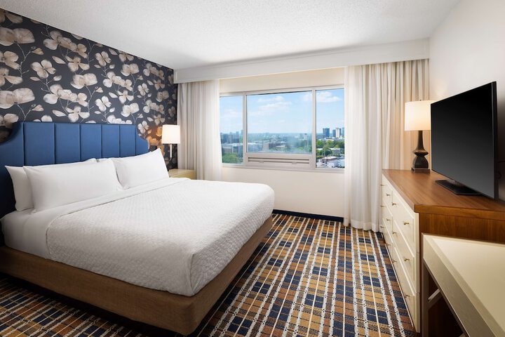 Room 21 of 50