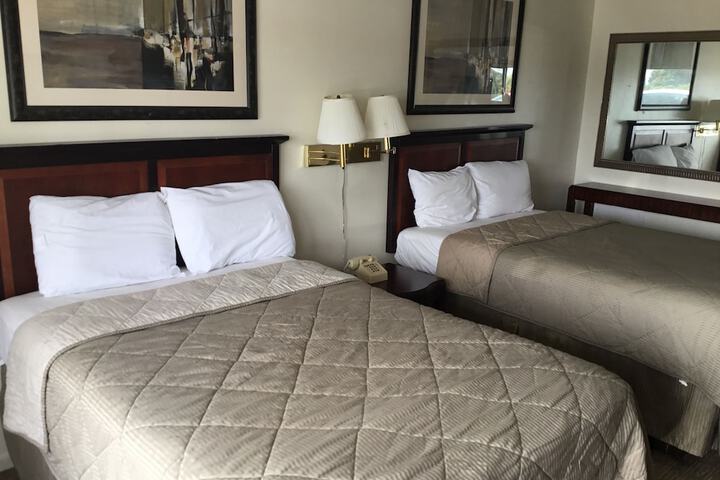 Room 25 of 26
