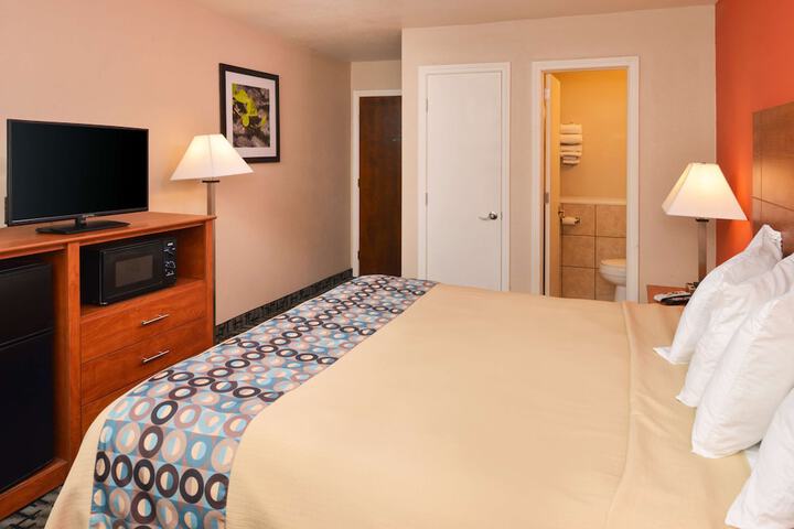 Room 7 of 7