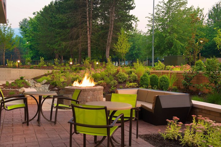 Terrace/Patio 27 of 27