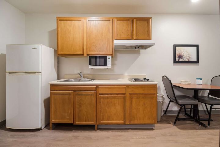 WoodSpring Suites Houston I-45 Airtex