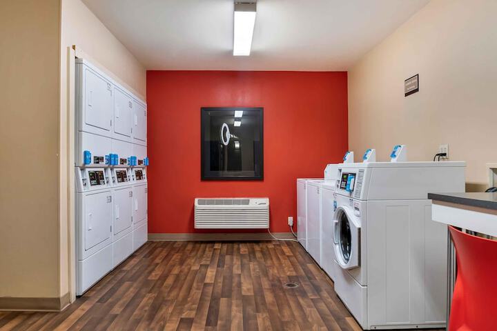 Extended Stay America Select Suites - Detroit - Roseville