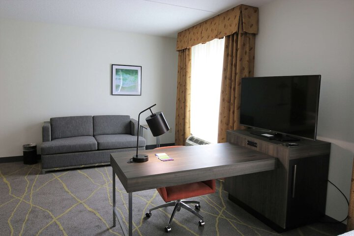 Room 19 of 47