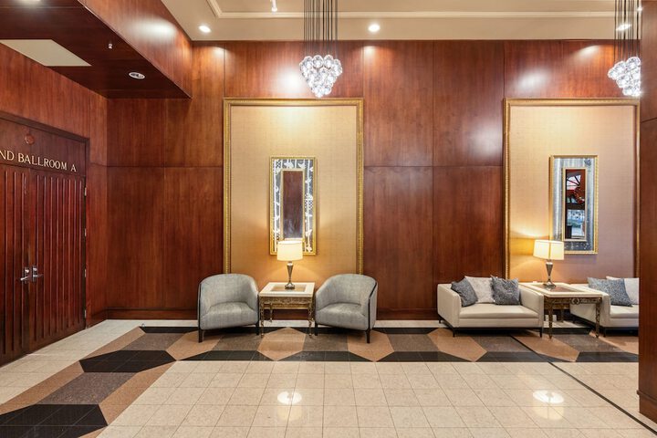 Executive Hotel Vancouver Airport