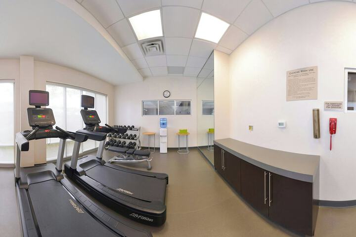 Health and Fitness 30 of 33