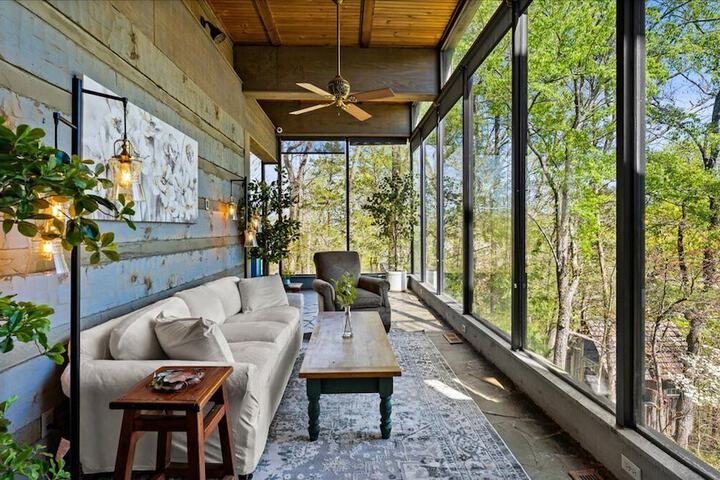 Laurel Valley Mountain Retreat