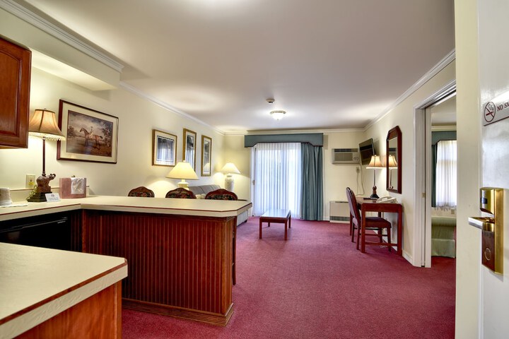 Roosevelt Inn and Suites Saratoga Springs