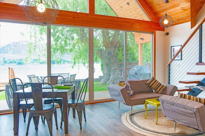 Lake Level Chalet in Oroville